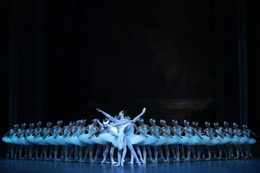 パリ・オペラ座 『白鳥の湖』