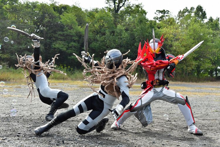  劇場短編 仮面ライダーセイバー 不死鳥の剣士と破滅の本 画像7