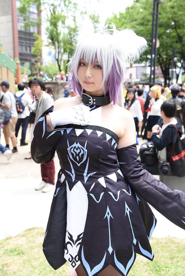 「Fate/Grand Order」のアタランテ[オルタ]に扮する愛凛さん