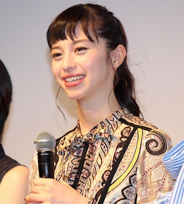 広瀬すず リボンがキュートな爽やかワンピ チア ダン 女優陣が美の競演 画像10 11 Movie Walker Press