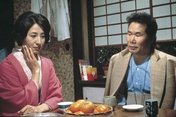 『男はつらいよ　寅次郎春の夢』では、香川京子演じる美しい未亡人、圭子に寅さんが恋する