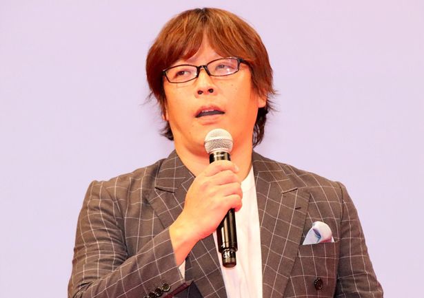 監督の三木孝浩