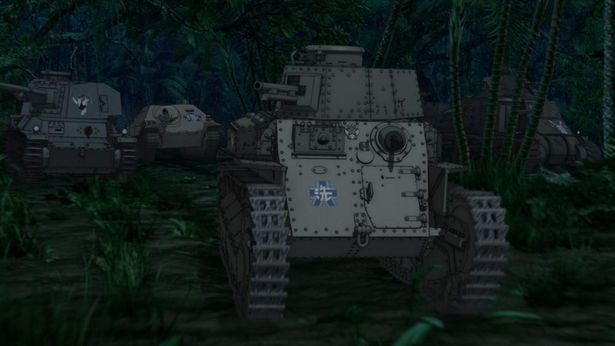 暗闇のなか、ジャングルを疾走する大洗女子の戦車