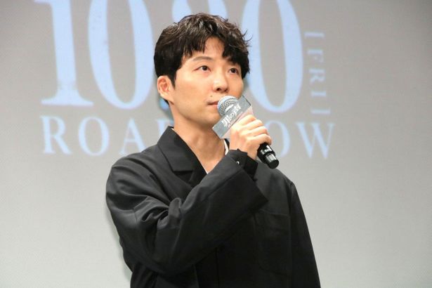 曽根俊也役の星野源