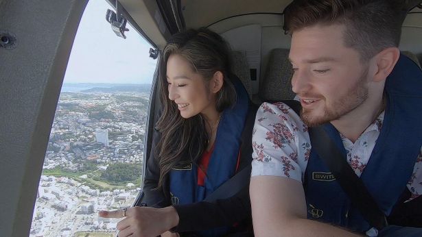 萌子さんとヘリコプターでの空中散歩を楽しんだマラカイ