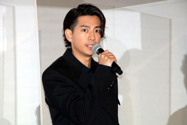 『天外者』で坂本龍馬役を演じた三浦翔平