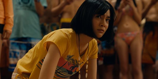 周囲に翻弄される女子高生アサヒ役を演じるのは注目の新人女優、吉田美月喜