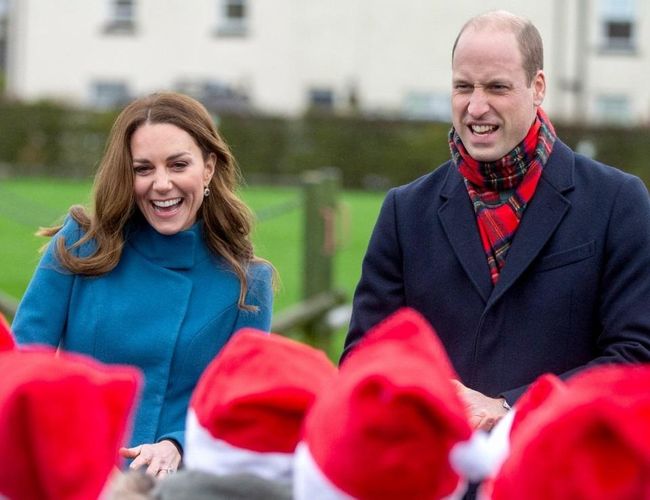 ウィリアム王子夫妻、人々に寄り添い「2021年がより良い年になるように」