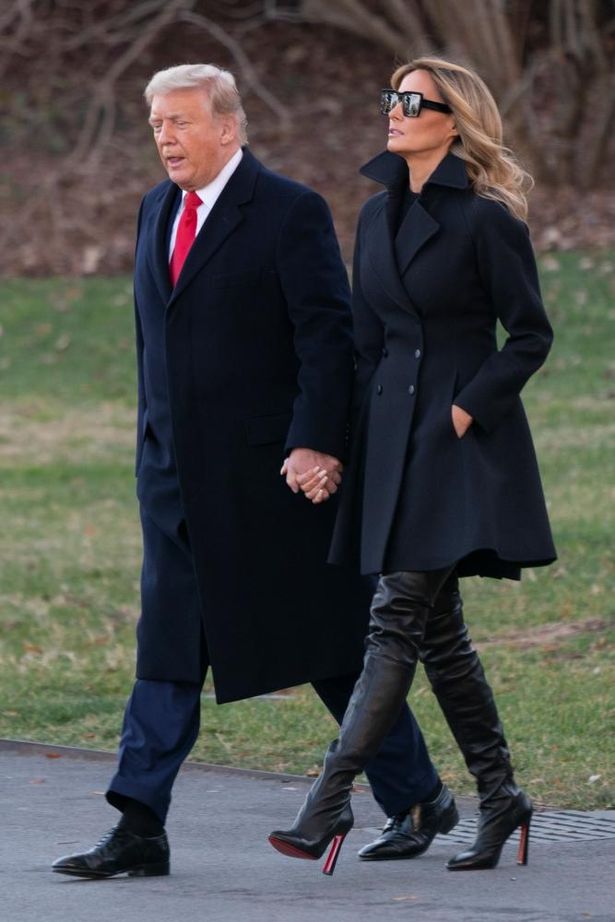 12月23日にホワイトハウスからフロリダへ発ったトランプ大統領夫妻