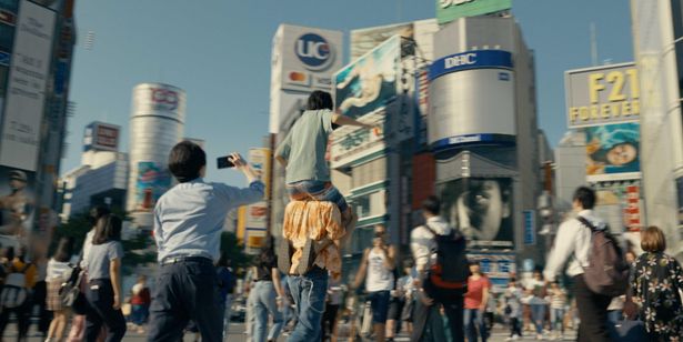 セットとCGで完璧に再現された渋谷を、カメラは縦横無尽に駆け回る！