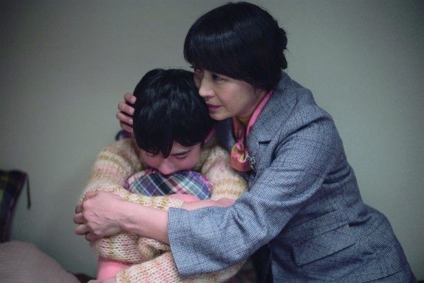 リンコの母フミコ(田中美佐子)の懐の深い愛も描かれる