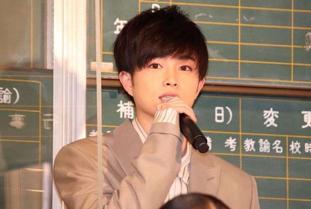 鈴鹿央士 鈴木仁を じんたん と呼んでニッコリ 上京後のバイト経験も明かす 画像12 14 Movie Walker Press