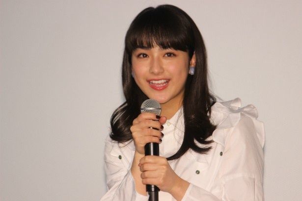 矢作澪役の平祐奈