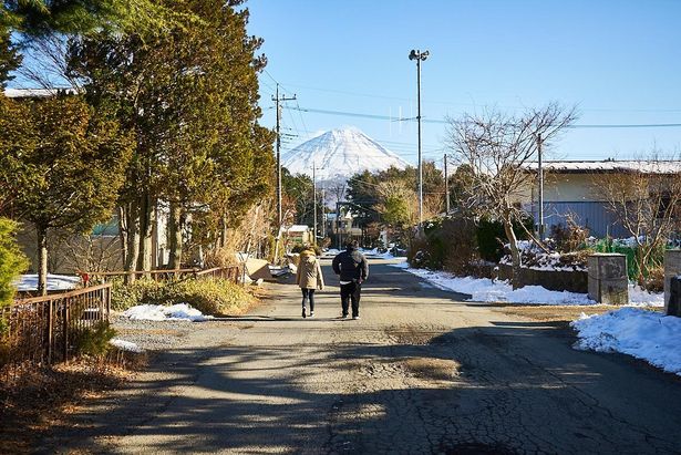 民宿村から富士山を望む