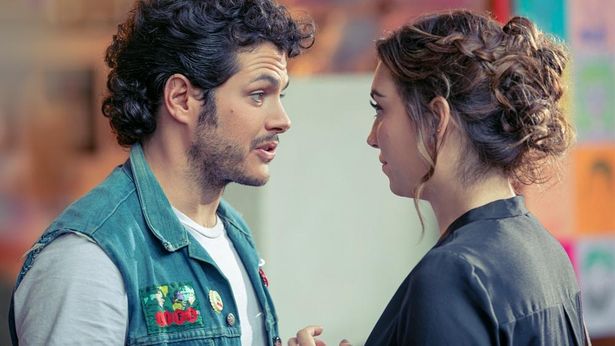 メキシコ産ロマンチックコメディ『こどもなんてお断り!』は、シングルファーザーと子ども嫌いの女性の交際を描く