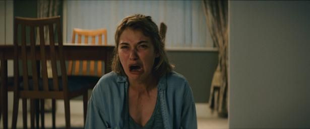 怪しげな新居で正体不明の赤ん坊を育てる ビバリウム Cube など 不条理映画 に惹きつけられる 画像4 10 Movie Walker Press