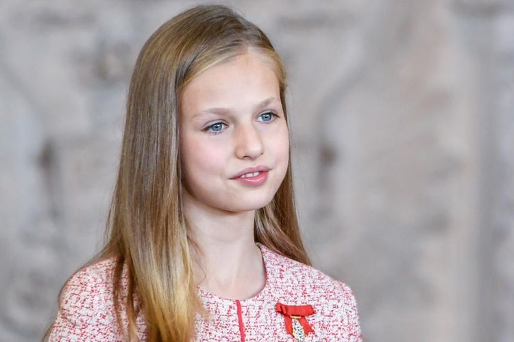 スペインのレオノール王女、15歳で堂々の単独公務デビュー！