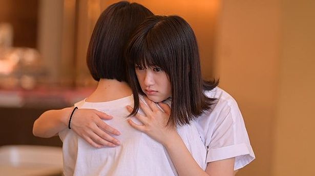 ユカと違って将来有望なモデルの大島久子役を演じたのは小西桜子