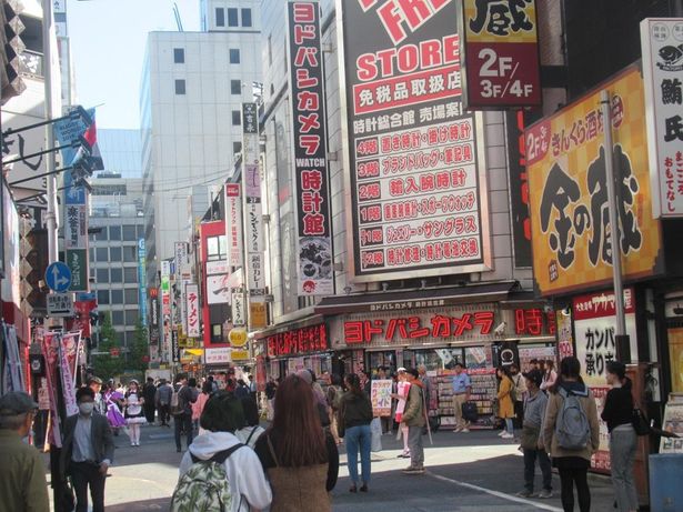 西新宿の撮影風景