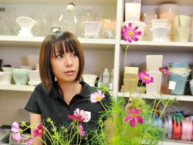 「Flower Shop Diary」では田中美保を中心に、全4編の物語が描かれる