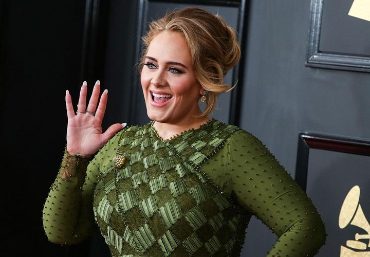 アデル 自身の公式instagramで新恋人とのツーショットをお披露目 最新の映画ニュースならmovie Walker Press