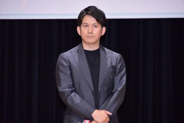 『燃えよ剣』イベントに登壇した岡田准一