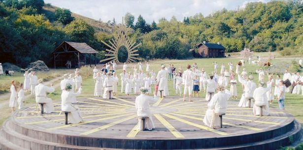 スウェーデンの夏至祭をモチーフにした『ミッドサマー』