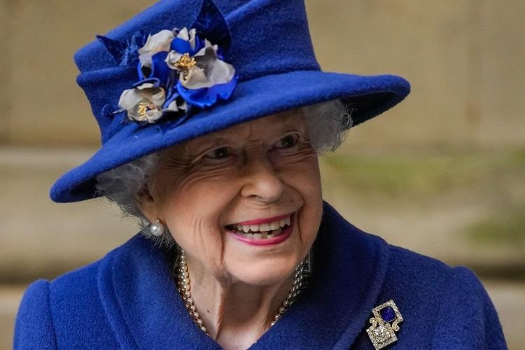 エリザベス女王、1週間ぶりに公務再開も…COP26欠席で健康状態への懸念が再燃
