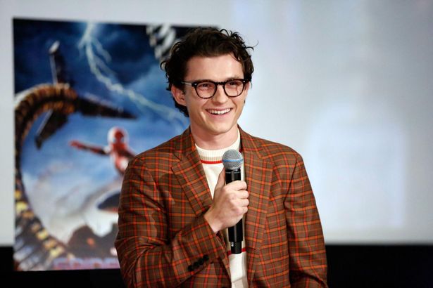 『スパイダーマン：ノー・ウェイ・ホーム』予告上映イベントにトム・ホランドがサプライズ登場！