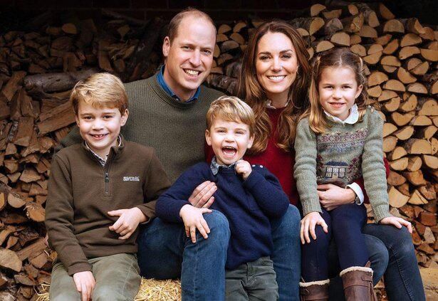 【写真を見る】ウィリアム王子一家やキャサリン妃の弟妹夫婦も！今年のクリスマスは家族が大集合？