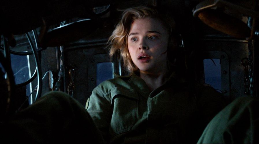 連合国軍女性パイロットの極秘任務とは…『シャドウ・イン・クラウド』日本公開日＆特報解禁！