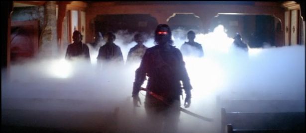 霧のなかから現れる亡霊たち…このシーンが、最新技術でどう変わったのか？