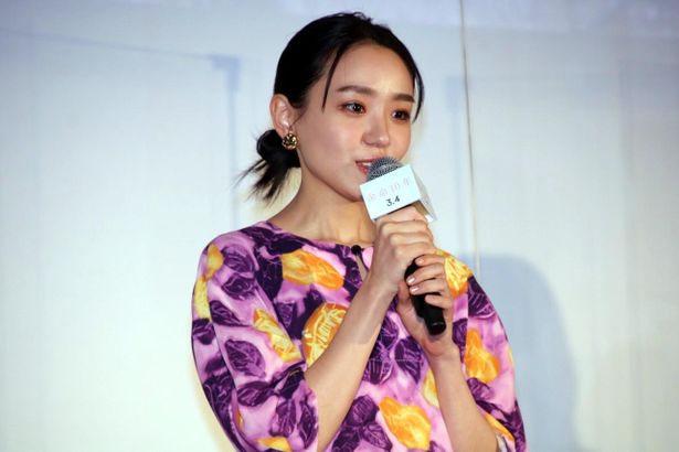 藤崎沙苗役の奈緒