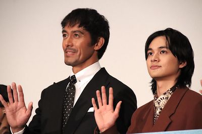 阿部寛、息子役の北村匠海は「父親想い」