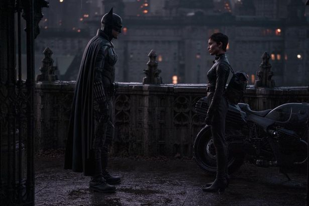 バットマンとキャットウーマンの複雑な関係性も見どころの一つ