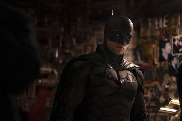 殺された両親の復讐のため、暴力によって犯罪者を粛清する『THE BATMAN－ザ・バットマン－』のバットマン
