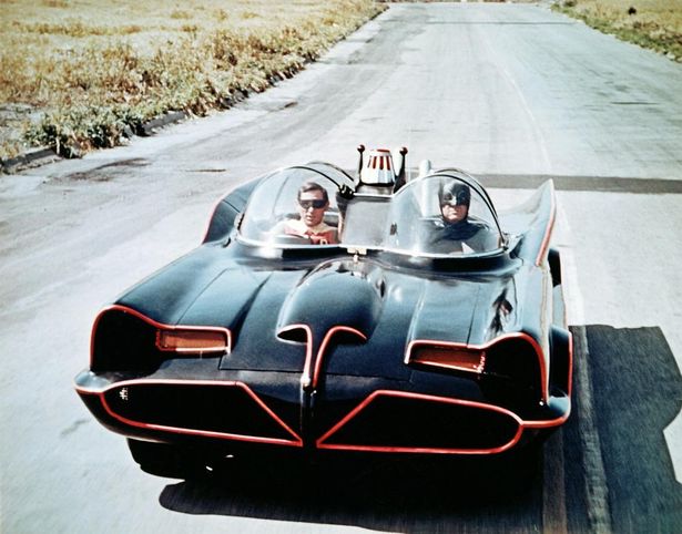 1966年からのテレビドラマシリーズ「バットマン」のバットモービル