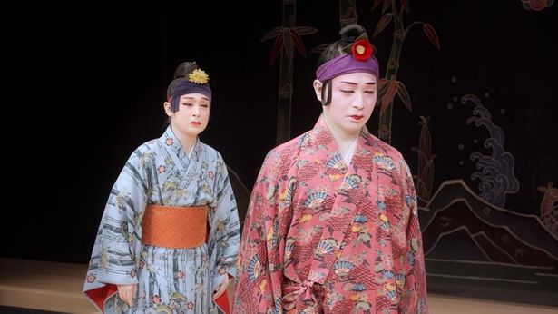 琉球王国時代から伝わる古典歌舞劇を組踊を映像化した『シネマ組踊 「孝行の巻」』