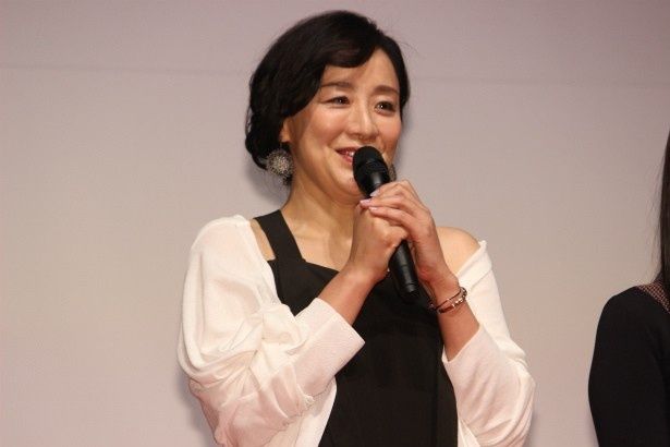 美佐子の上司・智子と劇中の映画女優・時江役の神野三鈴