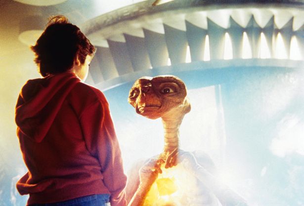 公開当時、世界中で大ヒットと一大ブームを巻き起こした『E.T.』