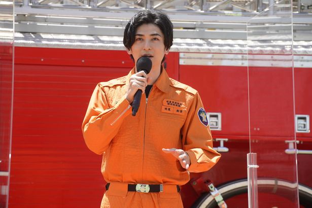 劇中では救助隊の隊長を演じた古川雄輝は、役作りについて語った