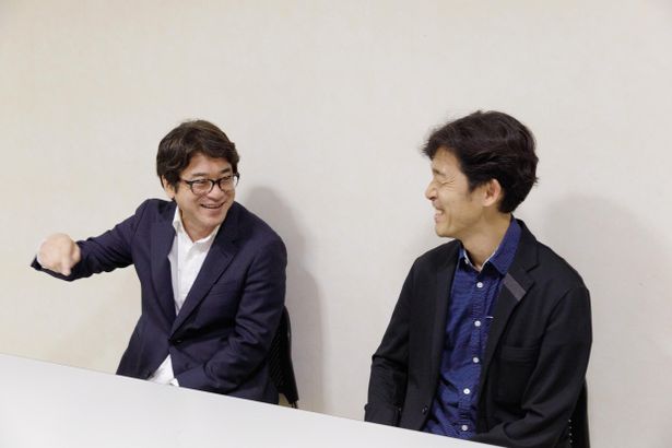 【写真を見る】「キングダム」原作者の原泰久と佐藤信介監督の対談が実現！笑顔で山崎賢人の魅力を語り合った