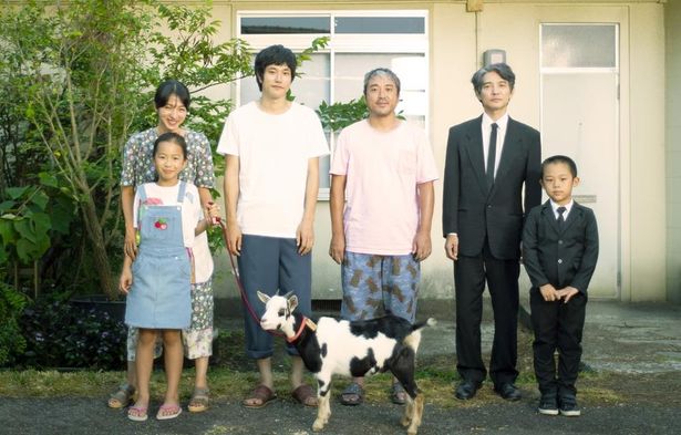 『彼らが本気で編むときは、』(17)の荻上直子が監督、原作、脚本を務める『川っぺりムコリッタ』