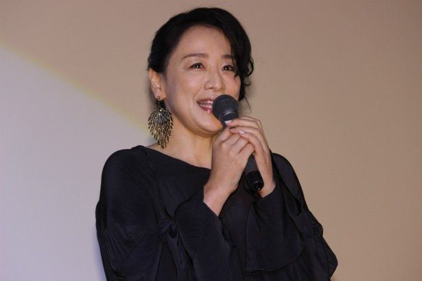 美佐子の上司・智子と劇中の映画女優・時江役の神野三鈴