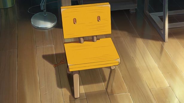 草太は椅子に姿を変えられてしまう