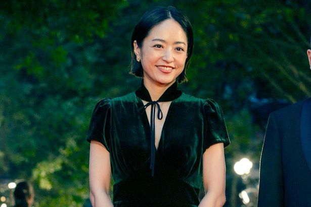 井上真央、晴れやかな笑顔