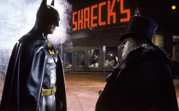 バートンの名を世に知らしめた「バットマン」は、2作目の『バットマン リターンズ』がランクイン
