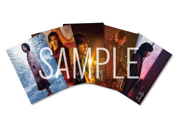 特製キャラクターポストカード付きムビチケ前売券(カード)は12月16日(金)より発売