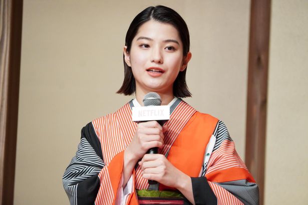 「舞妓さんちのまかないさん」配信記念プレミアイベントに登壇した蒔田彩珠