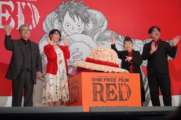 映画『ONE PIECE FILM RED』の大ヒットを感謝！左から池田秀一、名塚佳織、田中真弓、谷口悟朗監督
